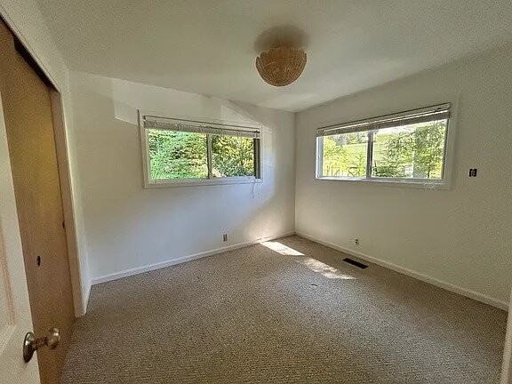 16559 Neeley Rd - Photo 3 of 10