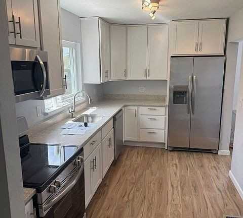 1341 1st St - Photo 6 of 13