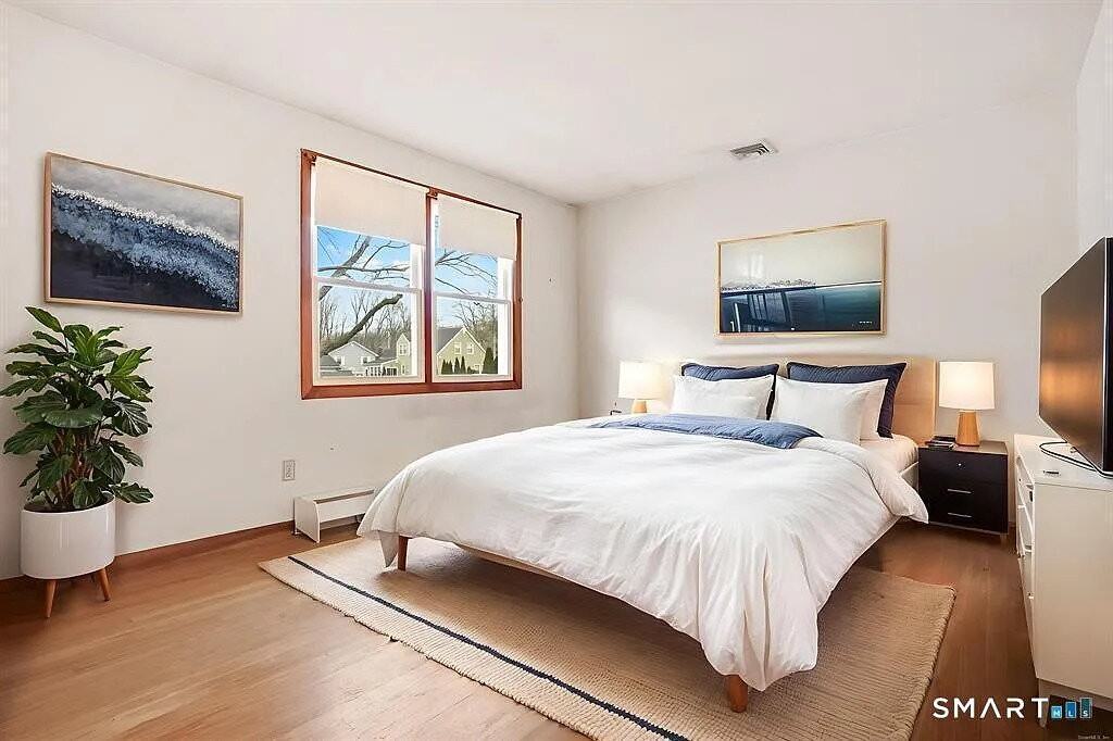 733 Tunxis Hill Rd - Photo 6 of 10