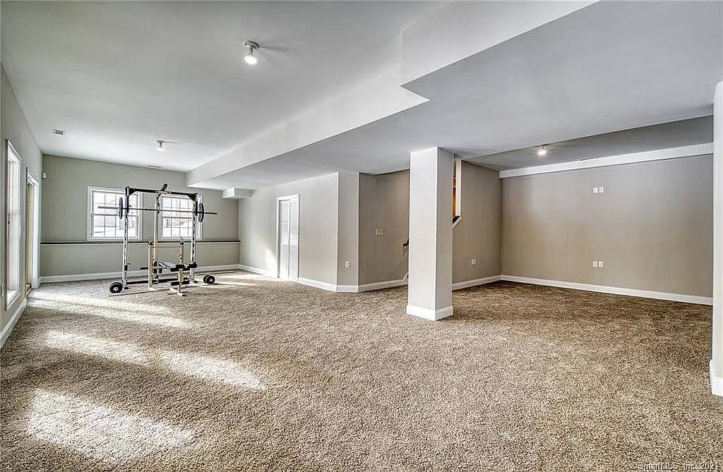 7 Romano Ct - Photo 2 of 13
