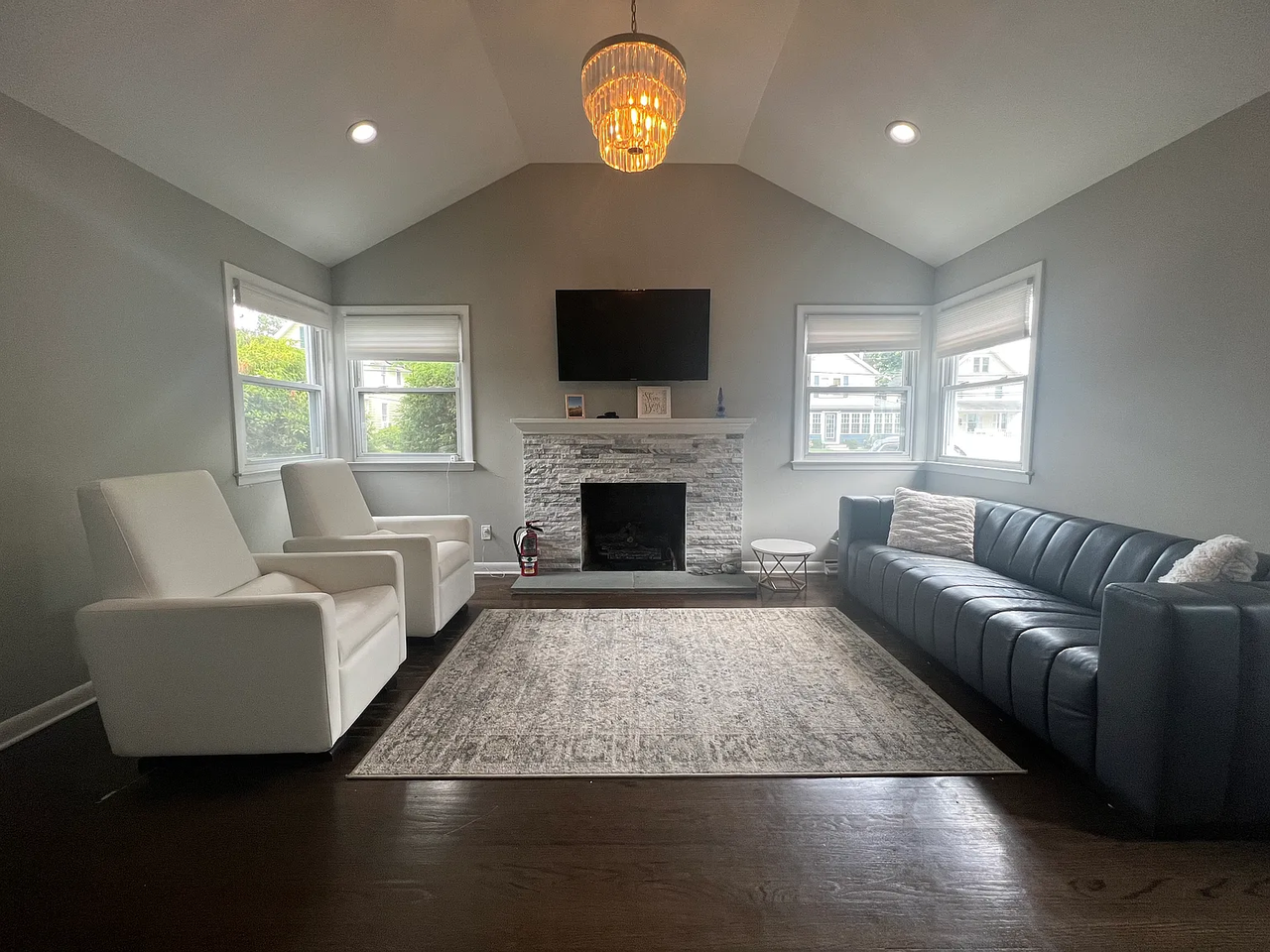 177 Merwin Ave - Photo 3 of 8