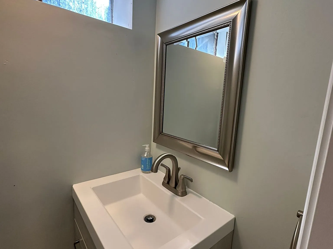 177 Merwin Ave - Photo 4 of 8