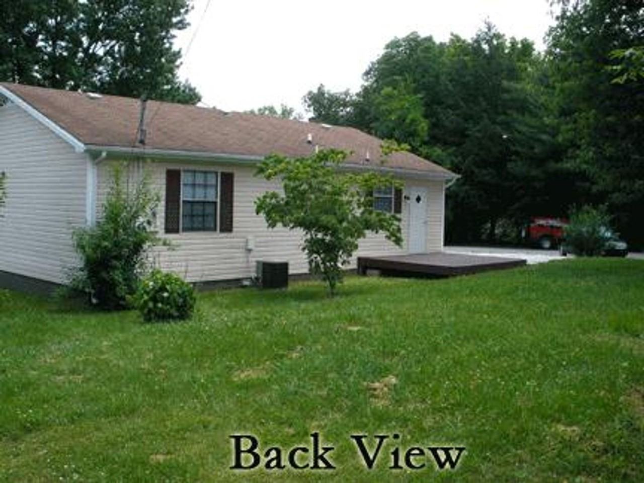 532 Chestnut Ave - Photo 3 of 16