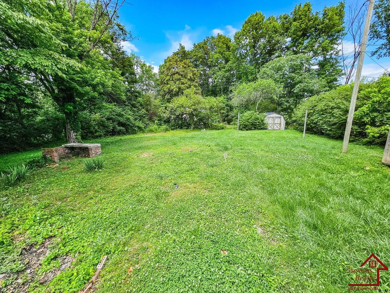 412 Wedgewood St - Photo 6 of 22