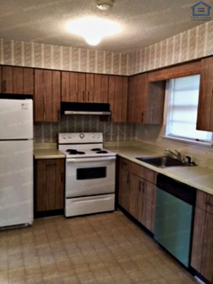 3615 Missionaire Ave - Photo 7 of 14