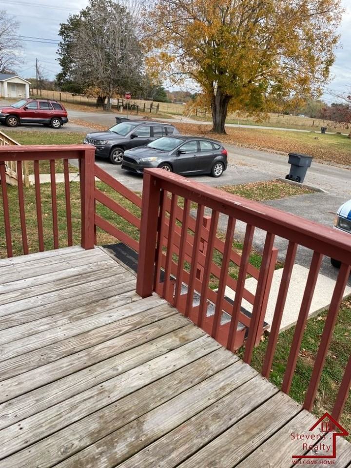 275 Dogwood Pointe Dr - Photo 4 of 15