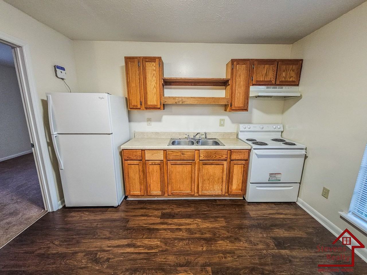 289 Dogwood Pointe Dr #1 - Photo 3 of 7