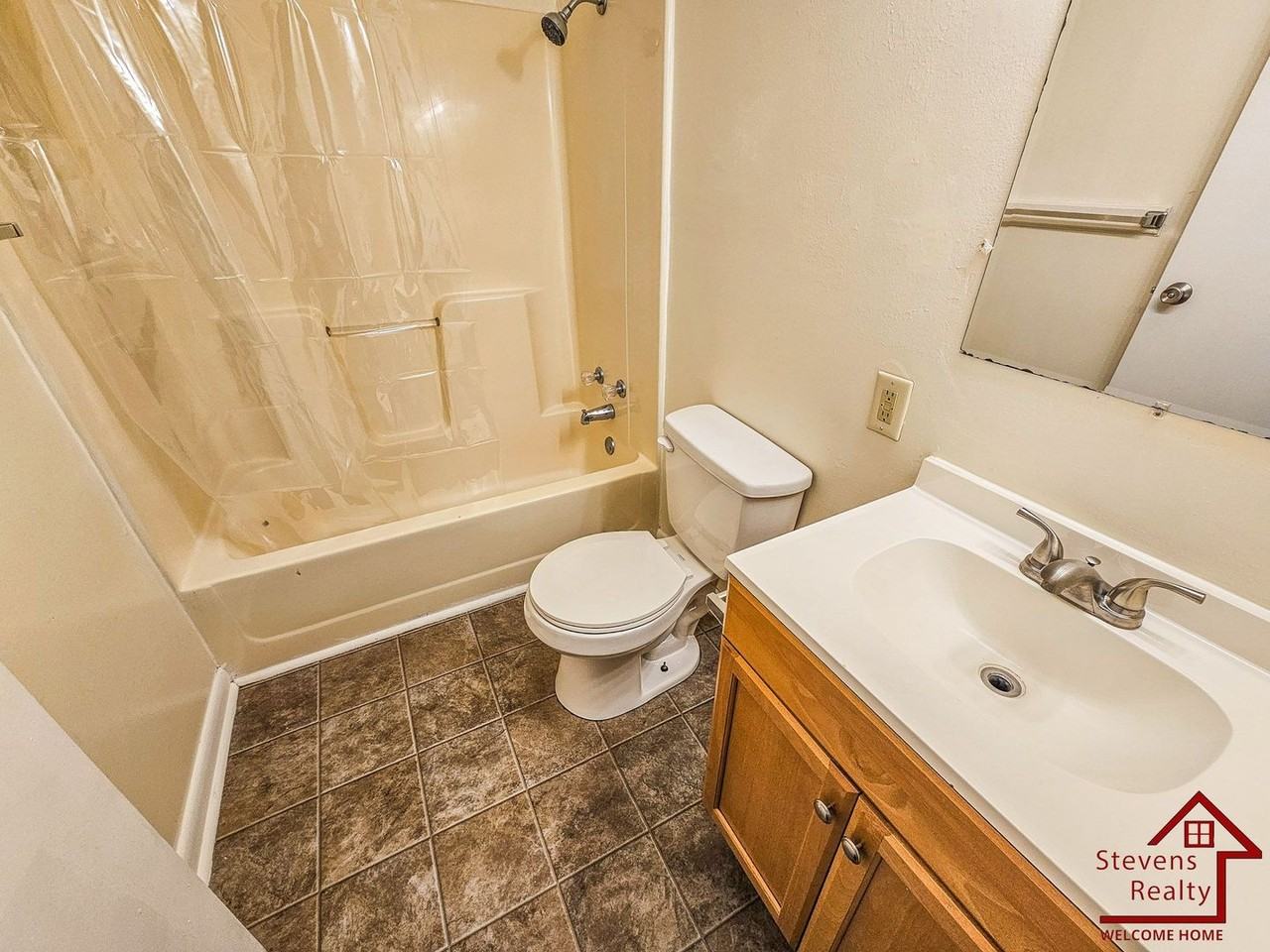 289 Dogwood Pointe Dr #1 - Photo 6 of 7