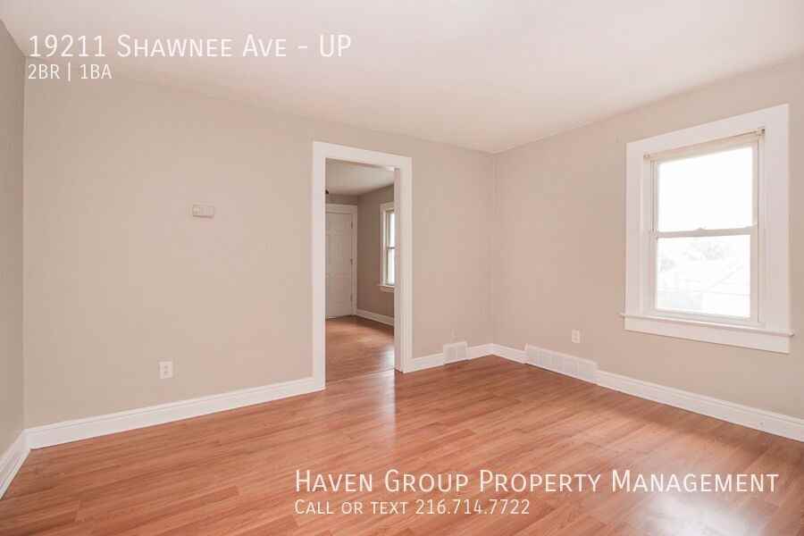 19211 Shawnee Ave #UP - Photo 4 of 22