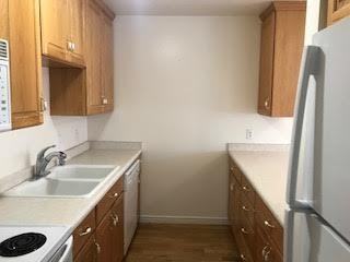 1130 N.W. #2 - Photo 3 of 20