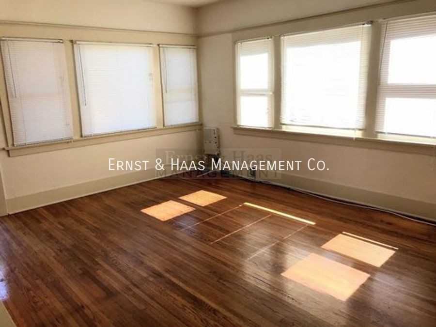 281 Molino Ave - Photo 3 of 9