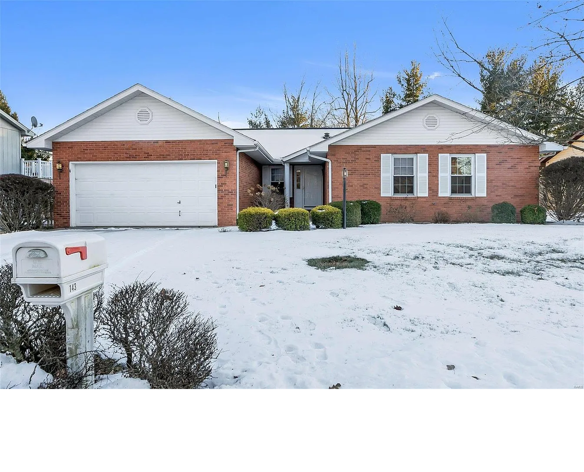 143 Huntleigh Dr #NA - Photo 2 of 19