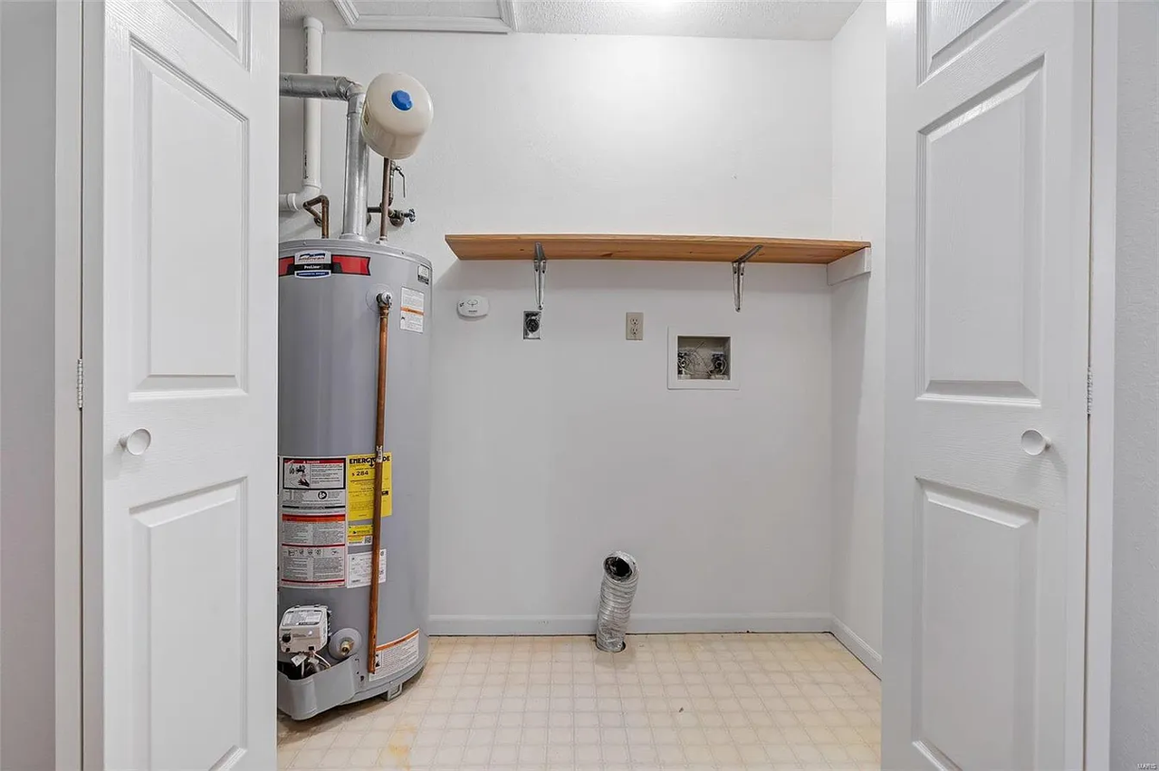 143 Huntleigh Dr #NA - Photo 7 of 16