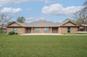 featured image of 271 Lawrence Rd #A