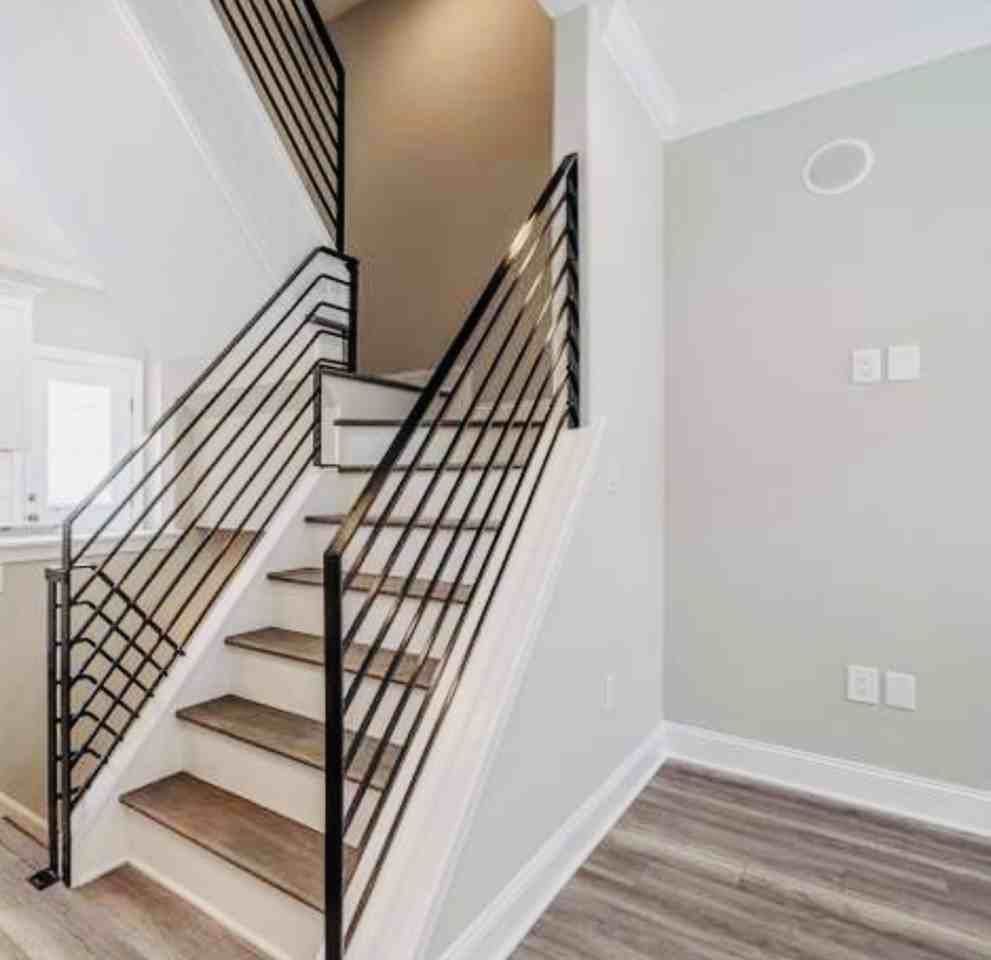1254 N Burns St #NA - Photo 5 of 17