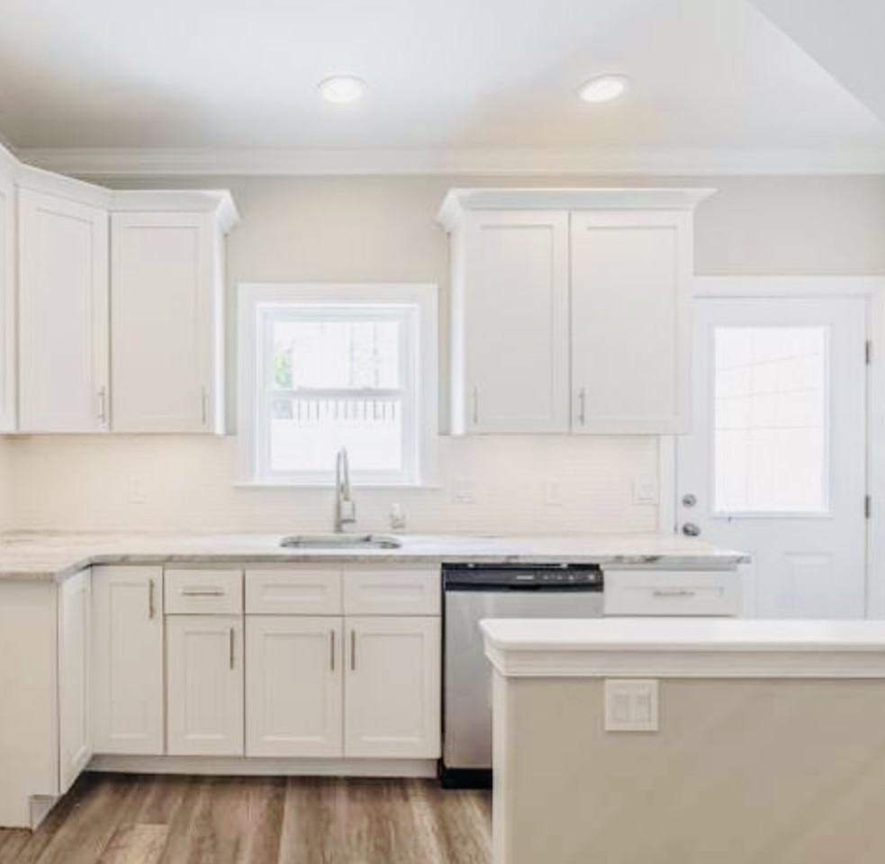 1254 N Burns St #NA - Photo 6 of 17