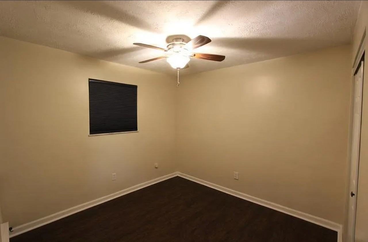 218 Alexander Ave #2 - Photo 7 of 20