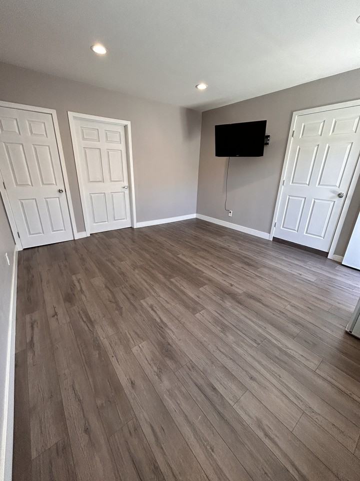 5645 Fostoria St #5645STUDIO - Photo 6 of 10