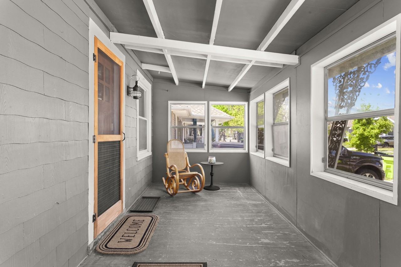 1023 E 22nd Ave #NA - Photo 7 of 20