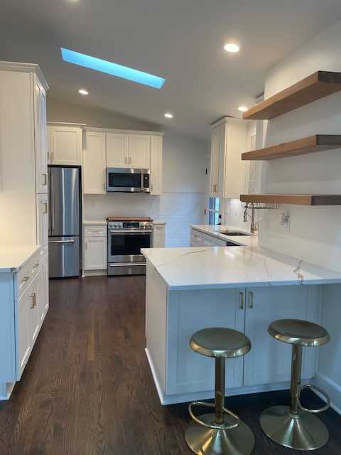 465 Country Club Dr #NA - Photo 5 of 17
