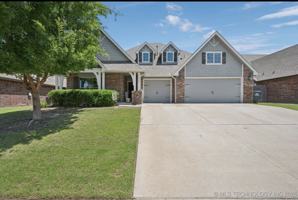 featured image of 14727 S Urbana Ave #NA