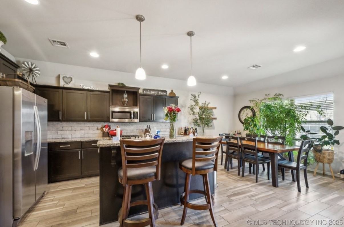 14727 S Urbana Ave #NA - Photo 4 of 4