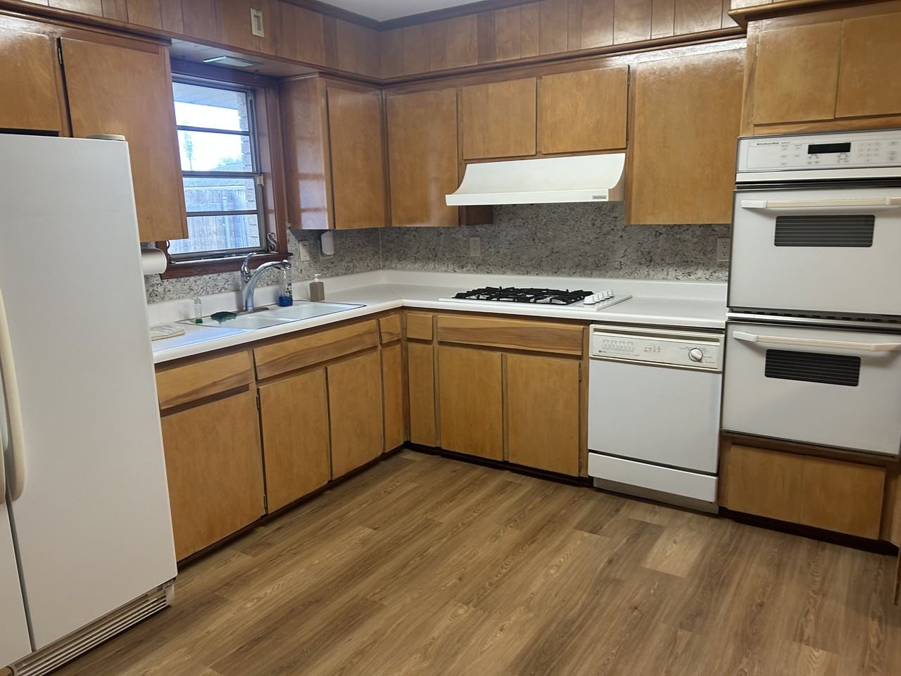 127 Willow Dr #NA - Photo 4 of 6