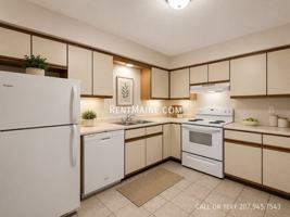 featured image of 4 Hartley St #7