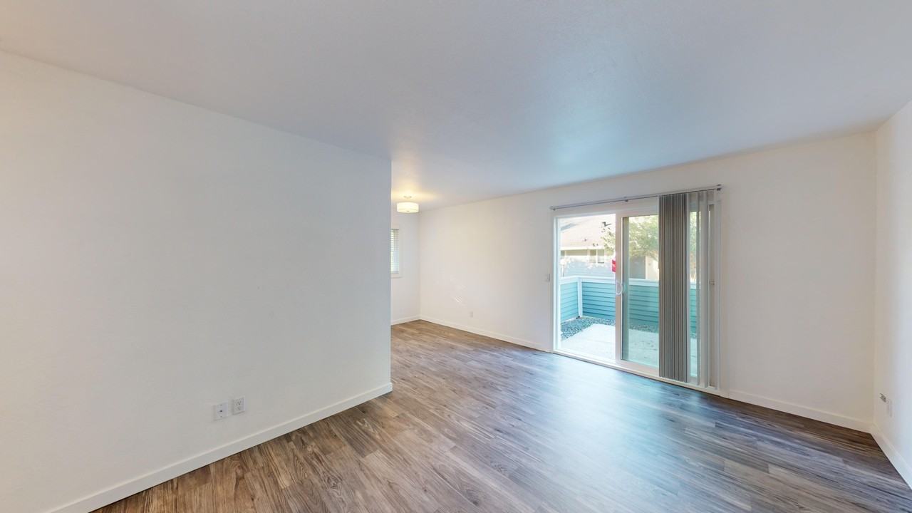 346 Robinson St #40 - Photo 7 of 22