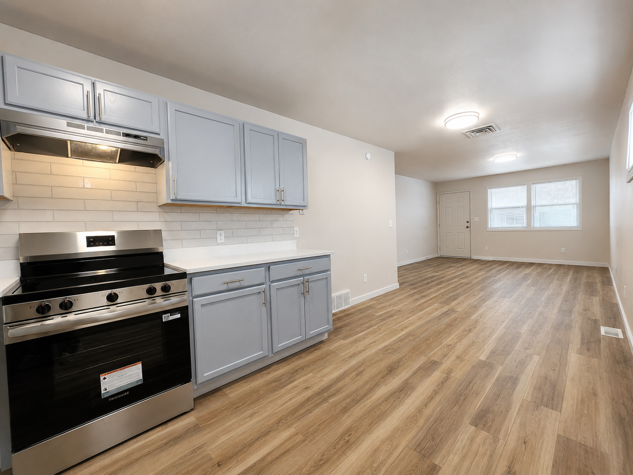 1419 Anita St - Photo 4 of 22