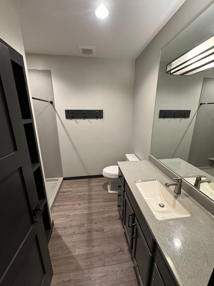 409 W Norfolk Ave #201 - Photo 4 of 6