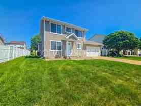425 Se Waco Pl - Photo 1 of 1