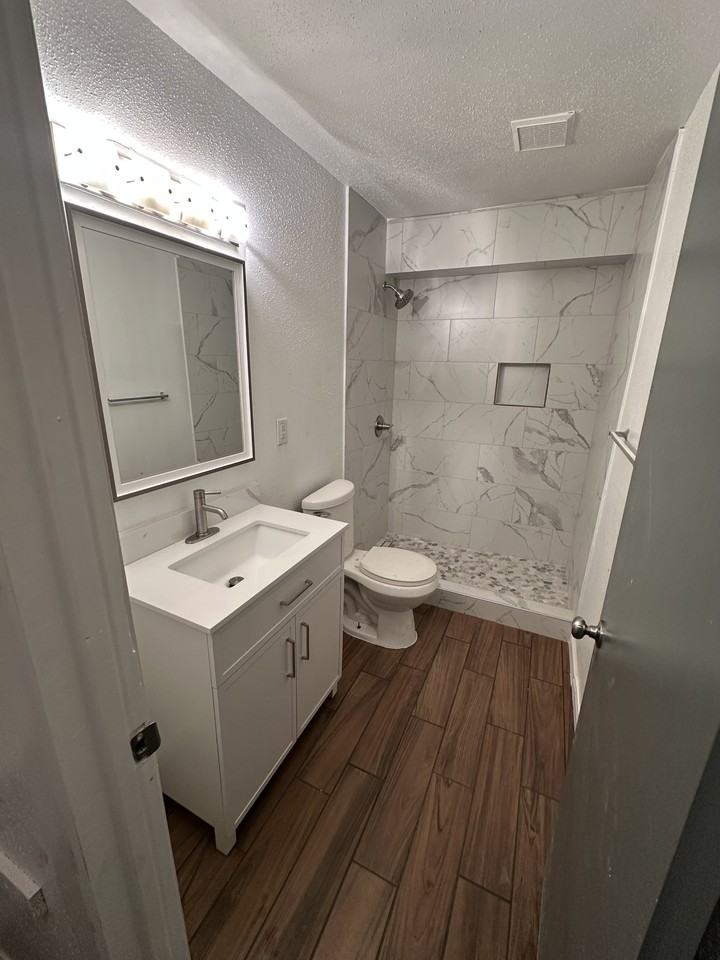 6208 Mountain Shadows Dr #NA - Photo 6 of 18