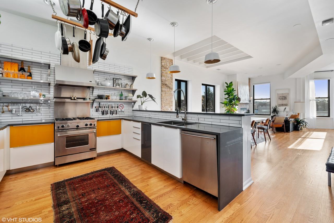 1432 W Erie St #3F - Photo 7 of 25