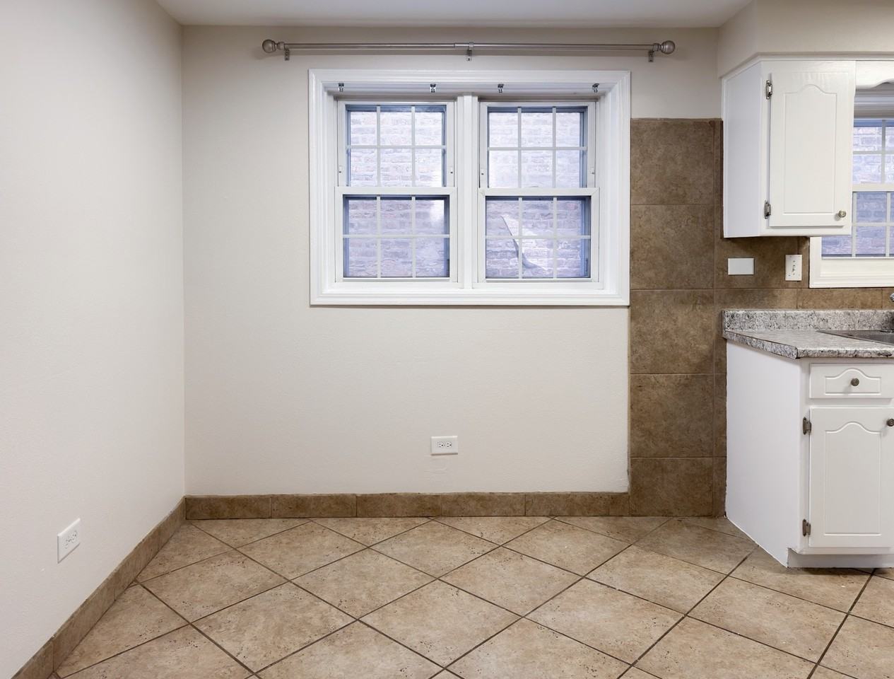 5720 W 63rd St #G - Photo 5 of 11