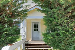 featured image of 34 Church St #2