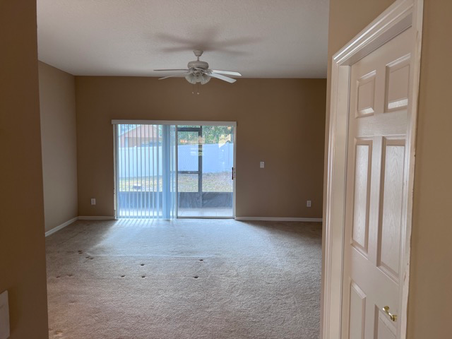 2160 Retreat View Cir - Photo 6 of 23