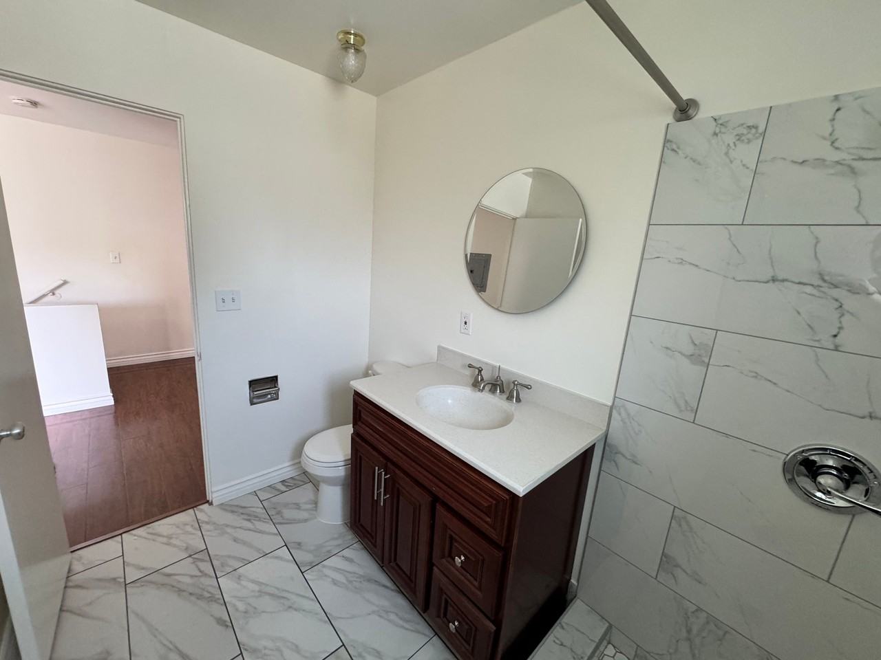 293 N Hill Ave #3 - Photo 6 of 8
