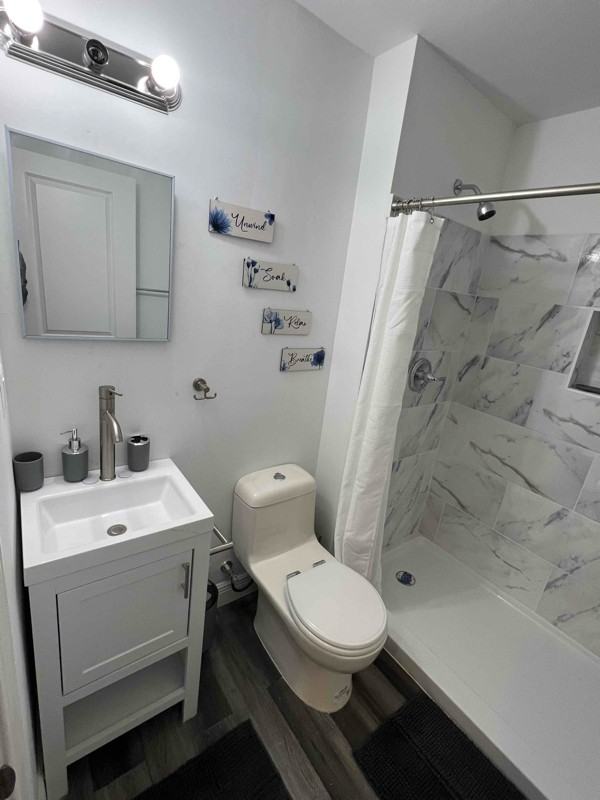2212 E Monument St #1 - Photo 3 of 6