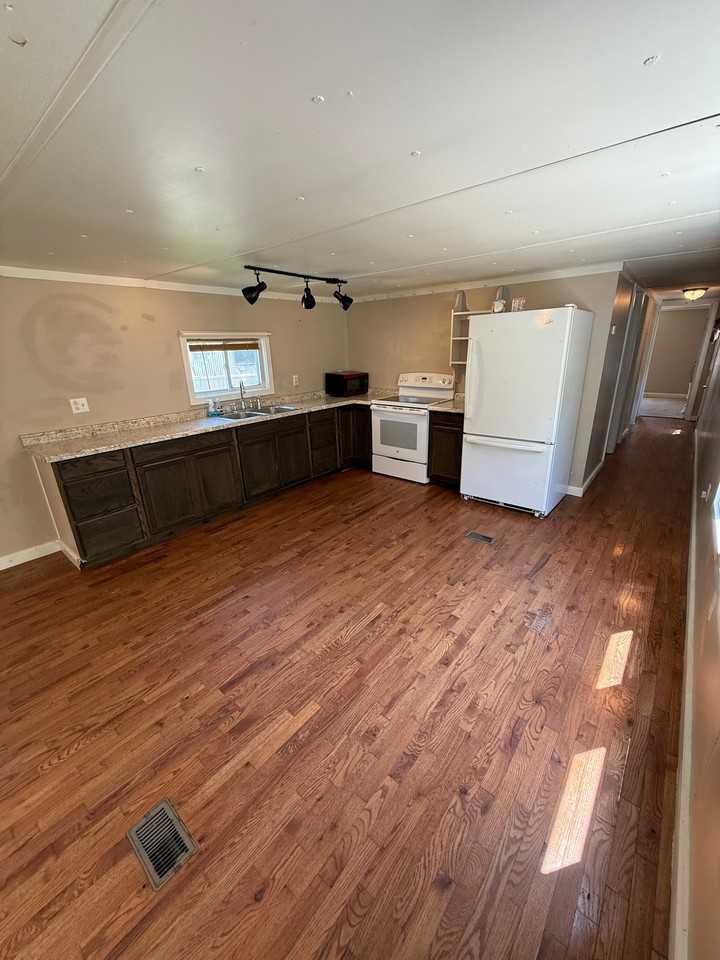 119 Morning Star Ln - Photo 3 of 14