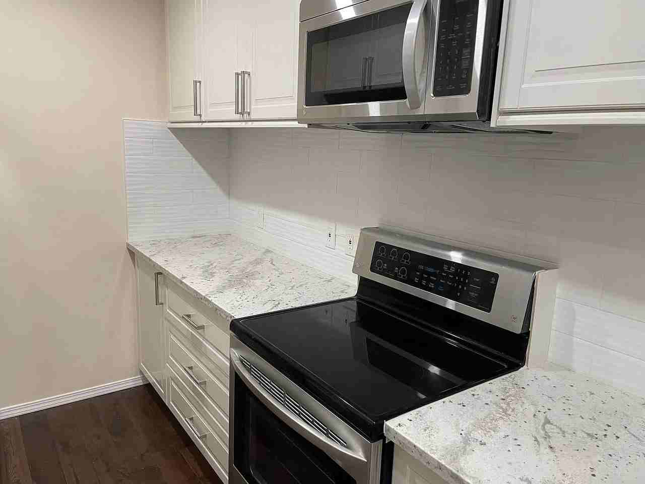 435 S Pastoria Ave - Photo 7 of 15