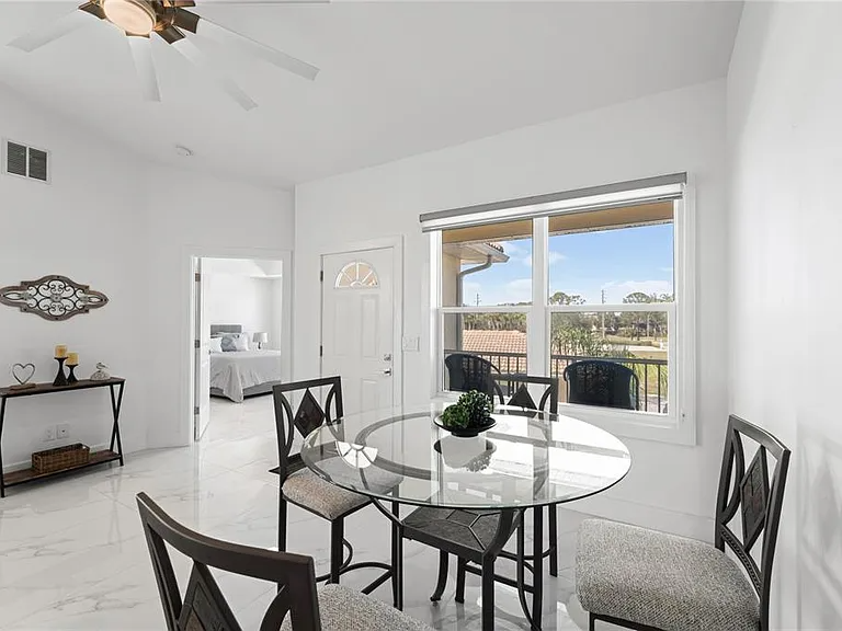 200 Gardens Edge Dr #222 - Photo 6 of 20