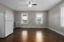 Franklin Apts - Photo 3 of 12