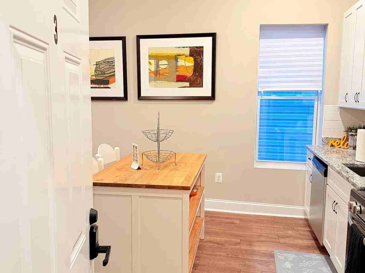 3429 Chestnut Ave #3 - Photo 5 of 14