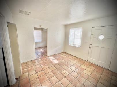 1300 East 7th Street - Photo 5 of 9