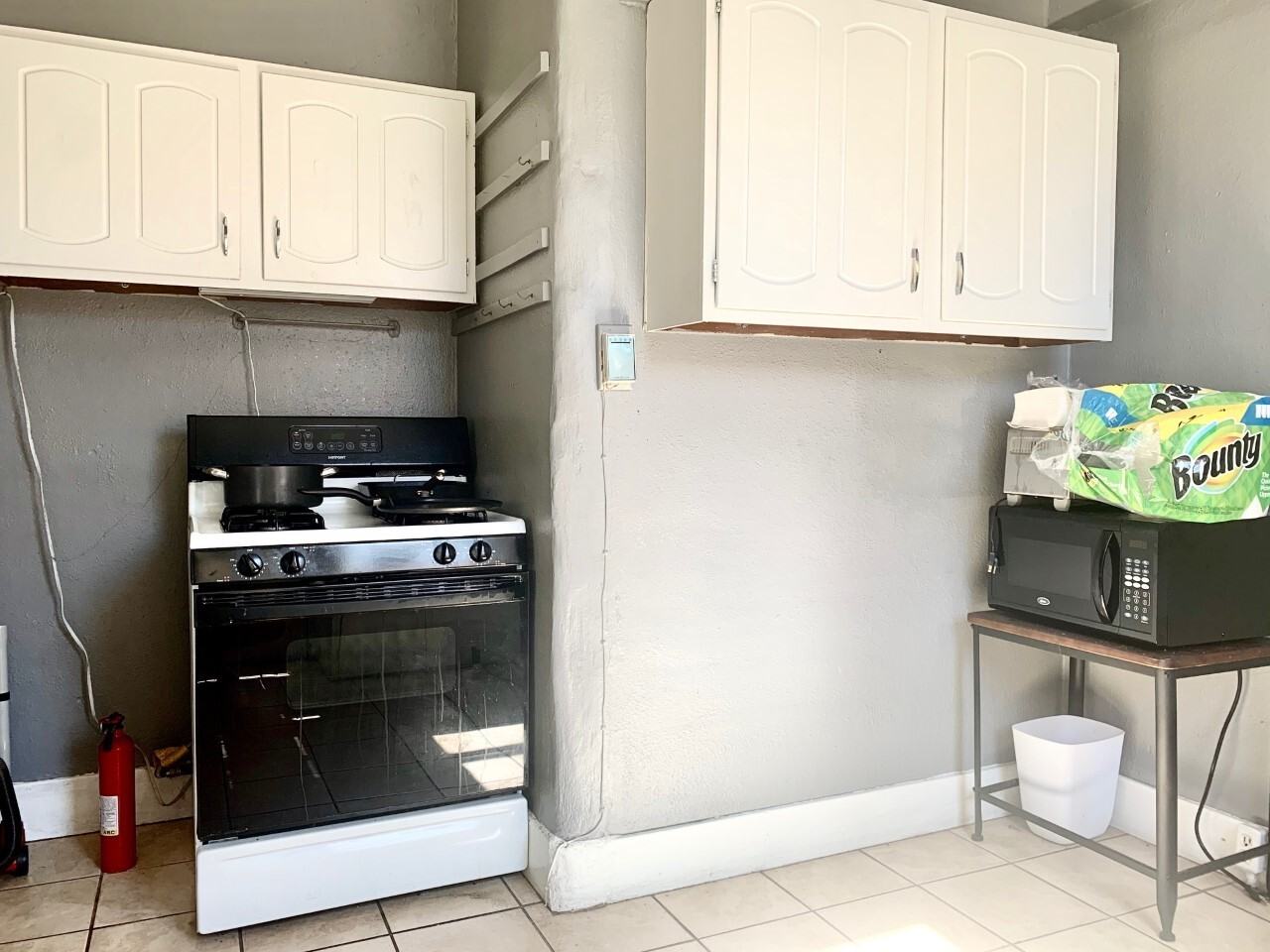 725 East 5th Street - Photo 2 of 10