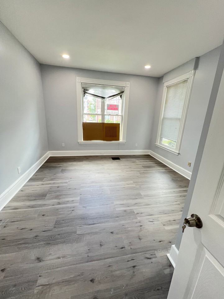 220 Sherman Ave #1 - Photo 6 of 19