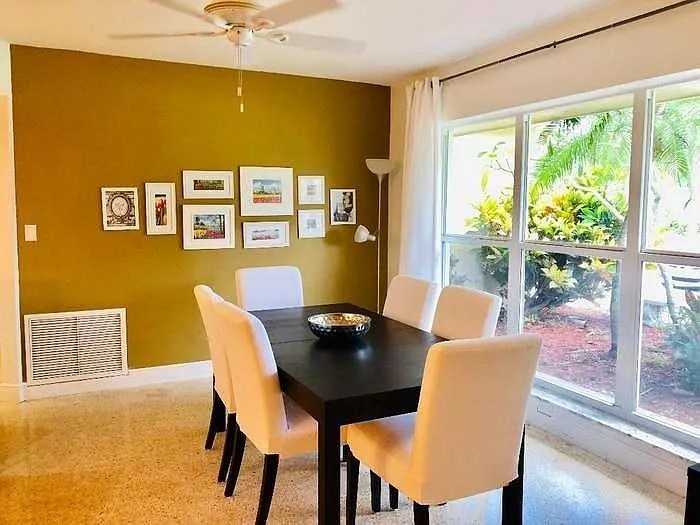 7161 Ne 7th Ave - Photo 6 of 11