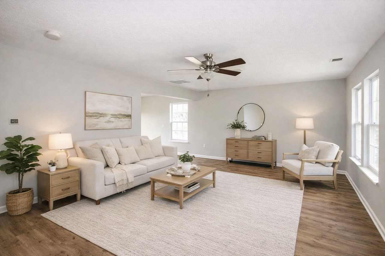 10631 Coulport Ln - Photo 3 of 8