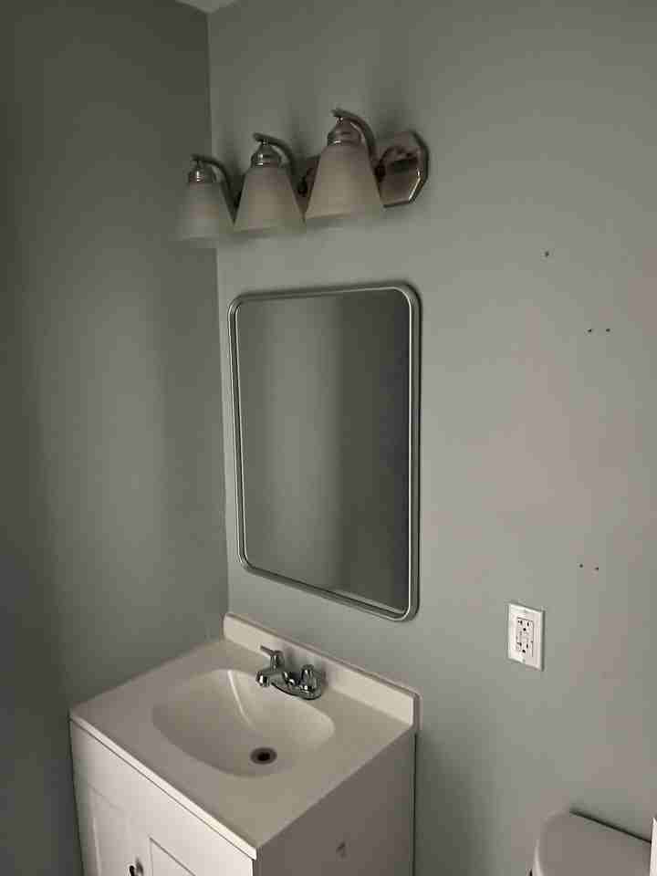 1029 W Baltimore St #B - Photo 5 of 12